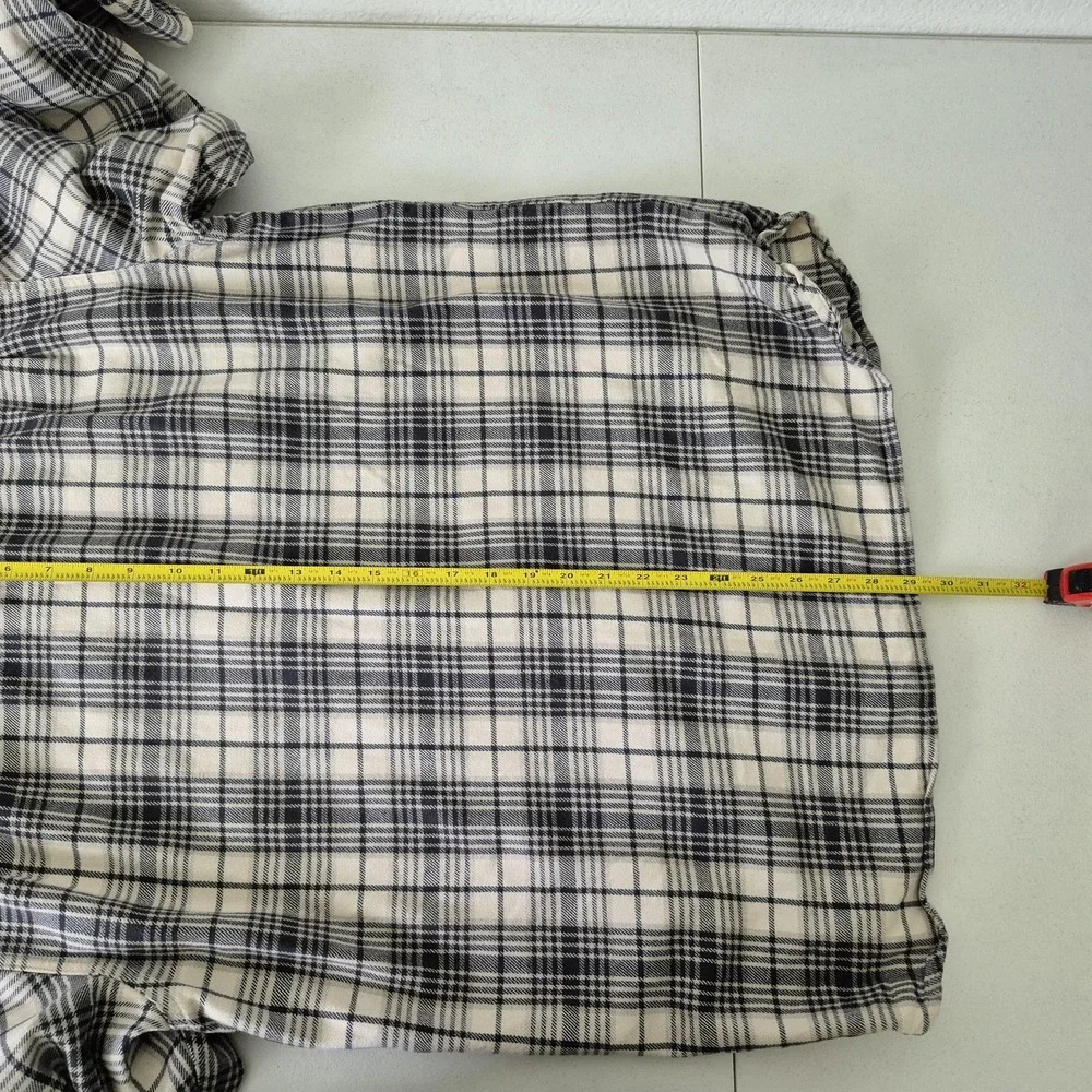 North Face Shirt Mens‎ Large Beige Gray Plaid Button Down Long Sleeve Flannel